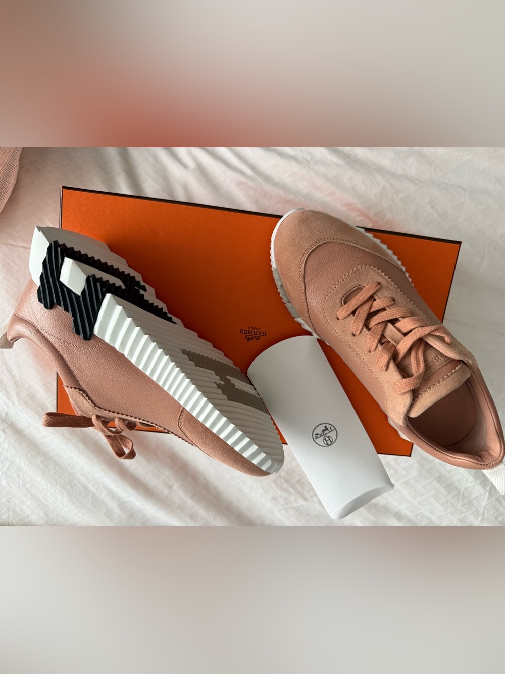 Hermès Bouncing Sneakers Nude Pink Suede Leather Size 37 New, never worn